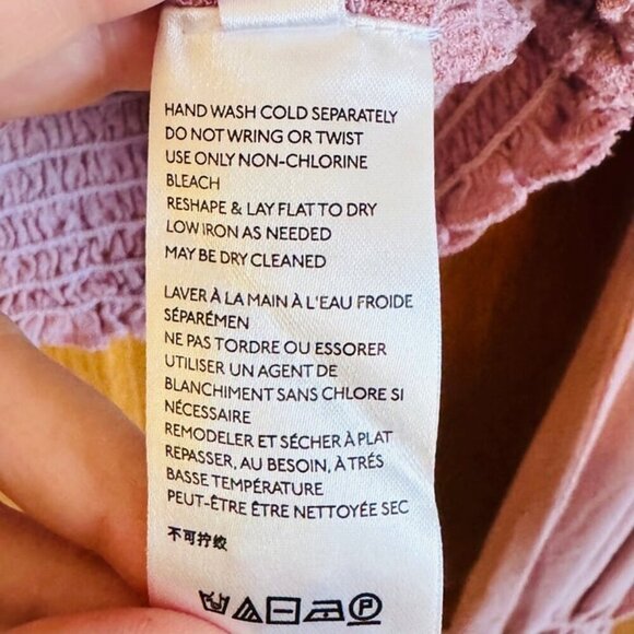 Urban Outfitters Women's Pink Rose Cropped V-Neck Blouse Size M NWT - Picture 4 of 9